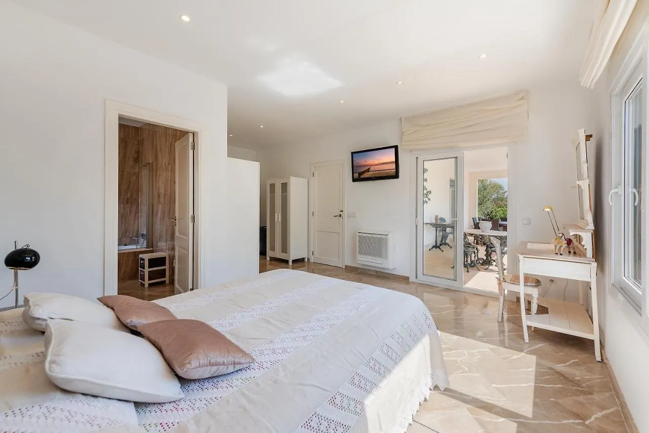 Villa Canet Next To The Beach Alcudia  0*, Alcudia (Mallorca)